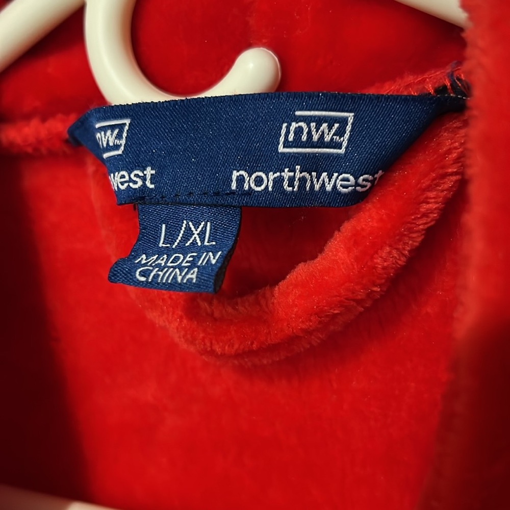 Wisconsin Badgers robe - Picture 2 of 5